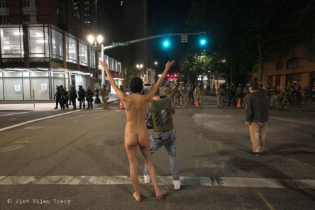 Alex Milan Tracy On Twitter Which Included This Naked Woman Who Stood In Front Of The Federal Officers Until Portland Police Took Control Of The Scene And The Feds Moved Back Https Co